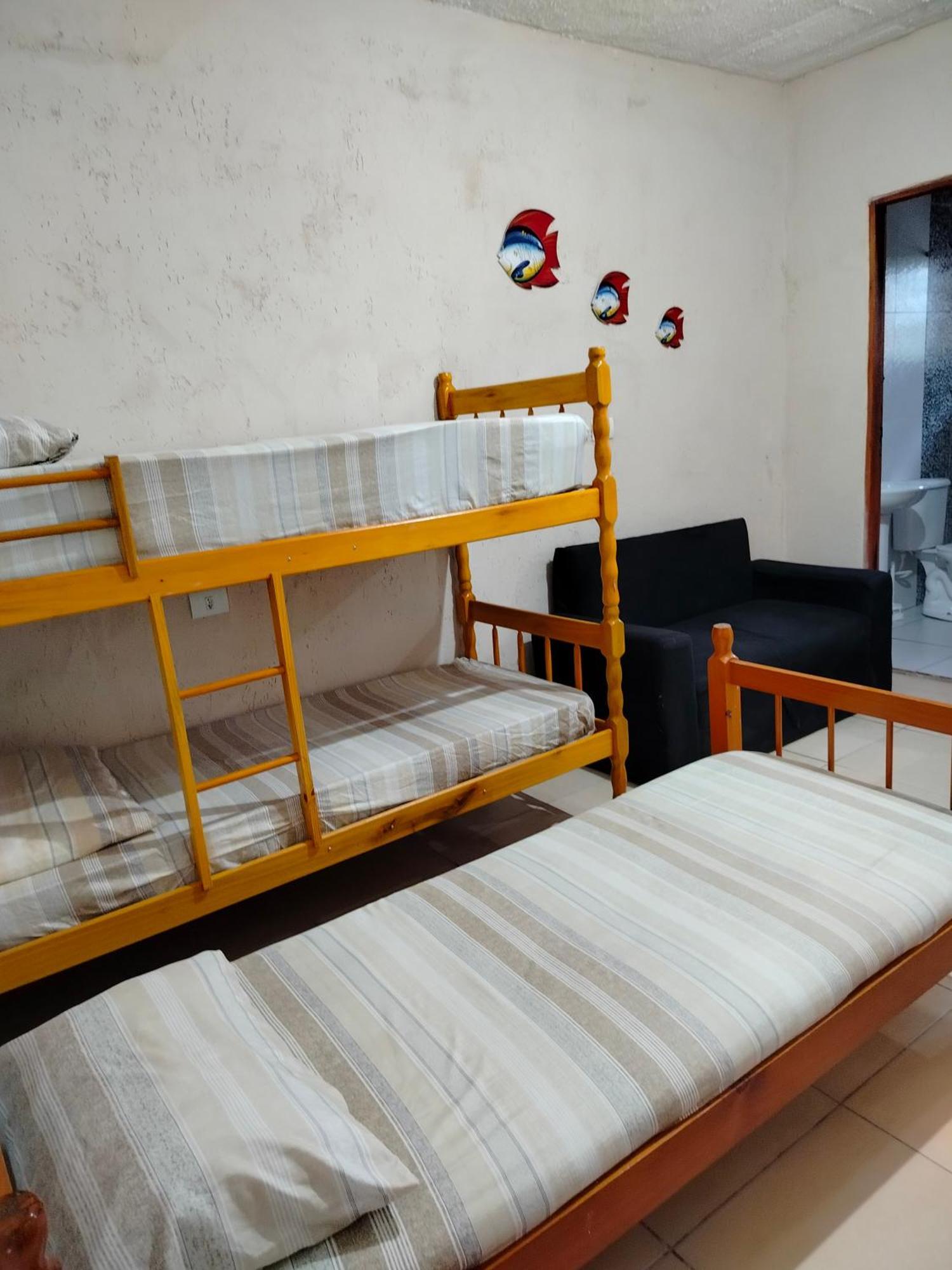 Kitnetes "Recanto Familia Gomes" Caraguatatuba Zimmer foto